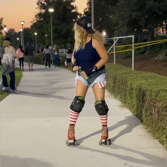 Meet your Posher, Yvette - Picture 1 of 10